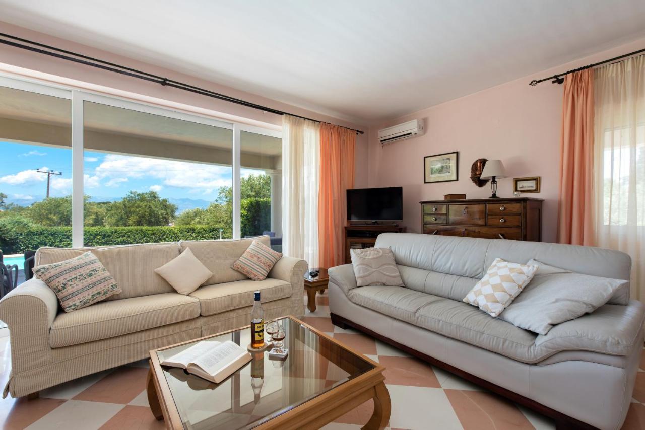 Villa Kanali คัสซิโอปี ภายนอก รูปภาพ